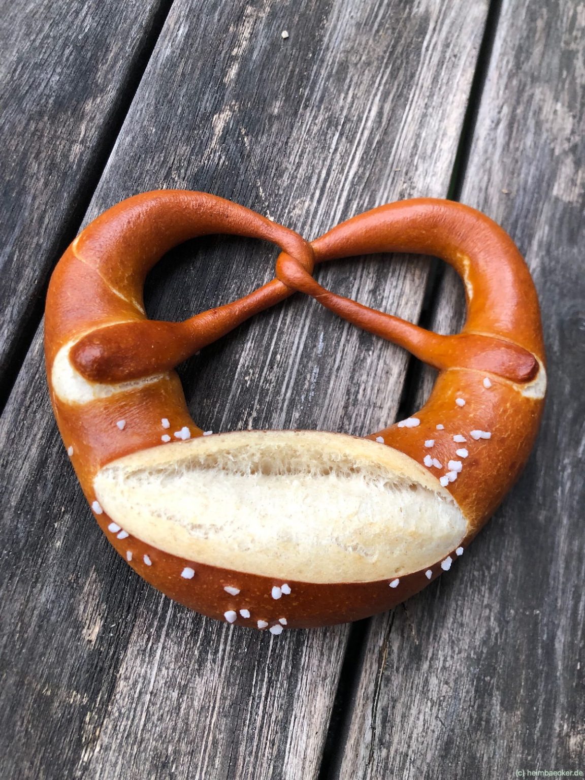 Laugenbrezeln - ein Update - der heimbäcker - brot backen und ...